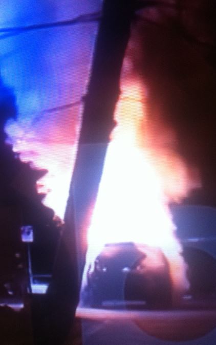 TRONDITET QENDRA E TIRANES/Shpërthimi në makinën BMW X5