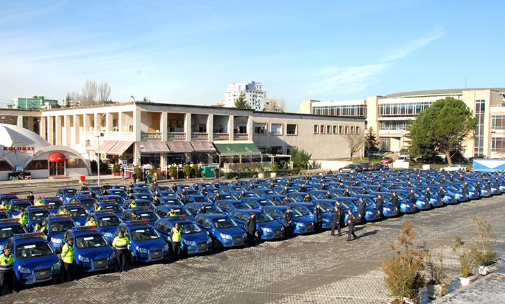 I bie përsëri zjarri ministrisë së Brendshme, këtë herë parkut të automjeteve