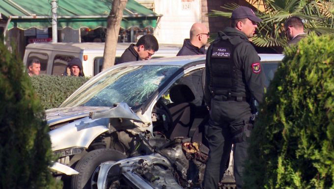 Dyshimi/Grabitja në Tepelenë vijon tritolin në Tiranë