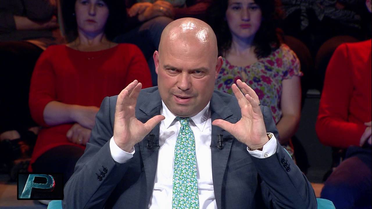 “Bomba” e Manjanit: Ka kryetarë bashkish që kanë shitur femra dhe vazhdojnë detyrën