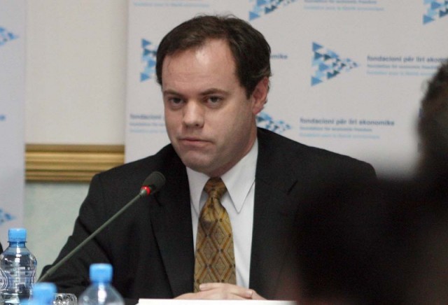 Biznesi amerikan: Shqipëria nën nivelin e Maqedonisë për thithjen e biznesit të huaj