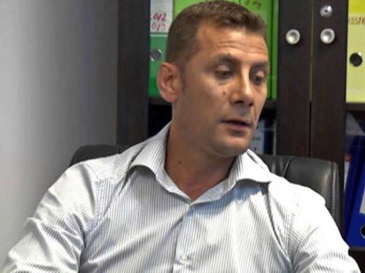 Frroku familjarëve: Mos u trembni nga prangat e Dhallës, mos u trembeni nga prangat e kosit