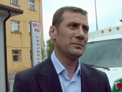 Këshilli Mandateve shtyn për të martën kërkesën për arrestimin e Mark Frrokut