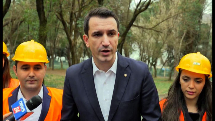 Parku i lodrave te Liqeni, Veliaj ashpërson gjuhën ndaj Presidentit