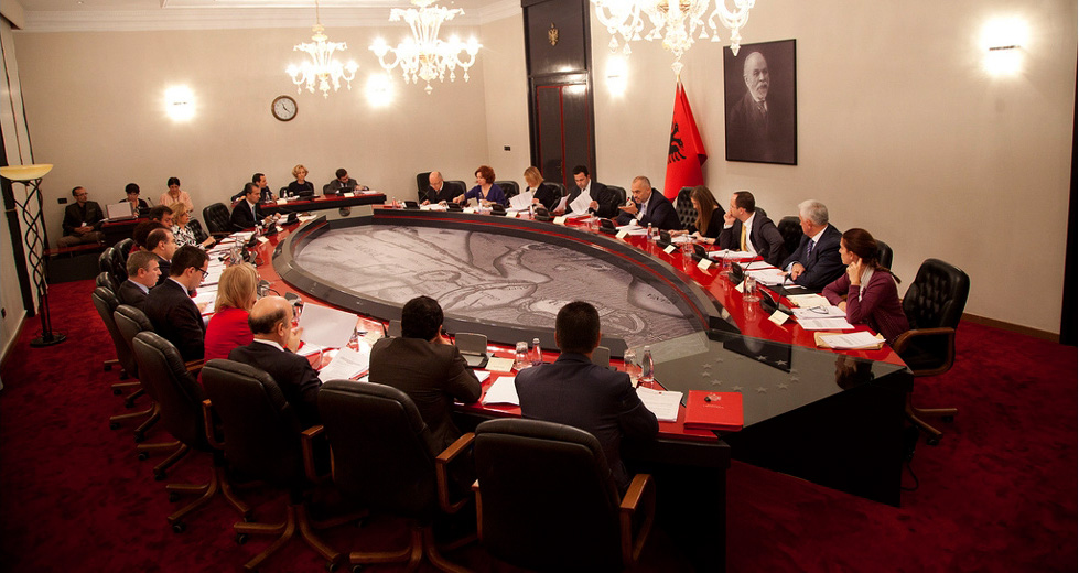 MIT’HAT HAVARI/ Qeveria si Shaban Qosja