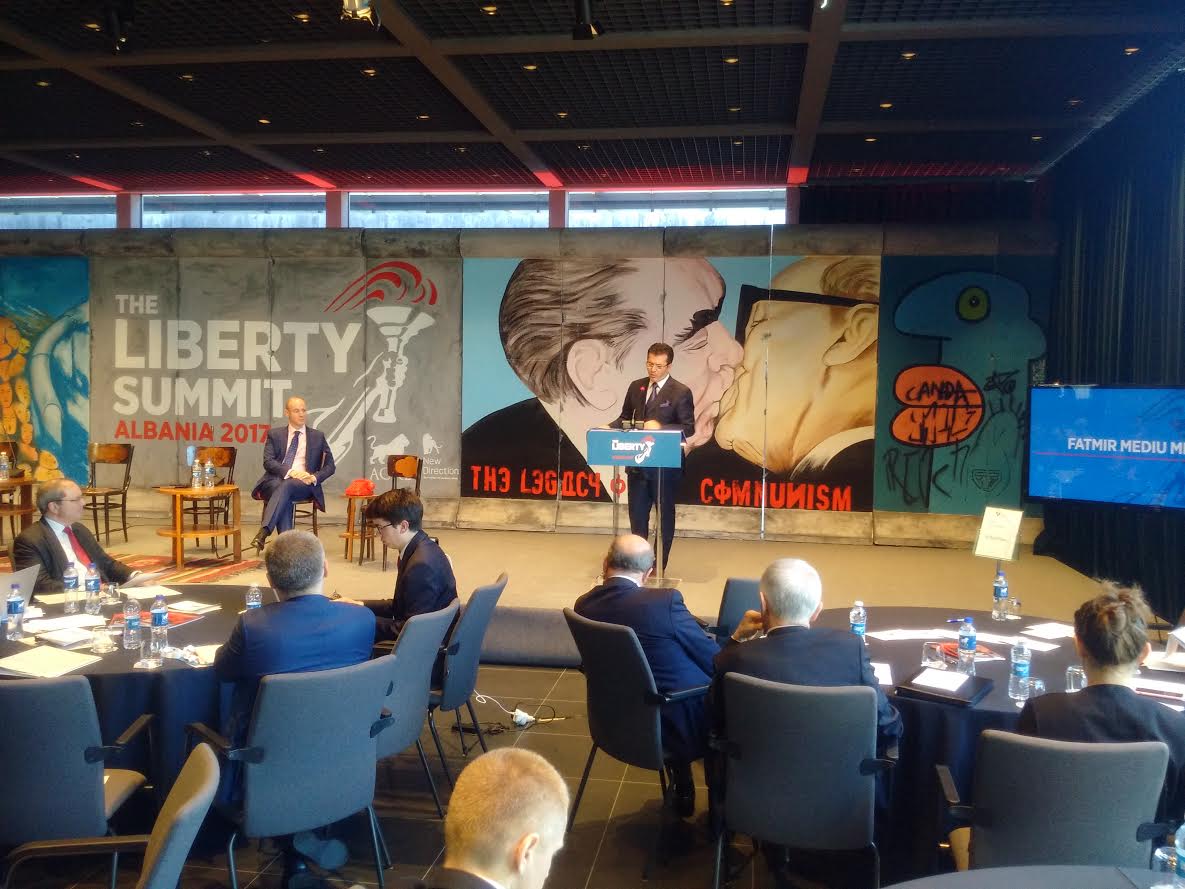 SAMITI I LIRISË/ Mediu: Pasojat e komunizmit, pengesë për të ecur drejt familjes europiane