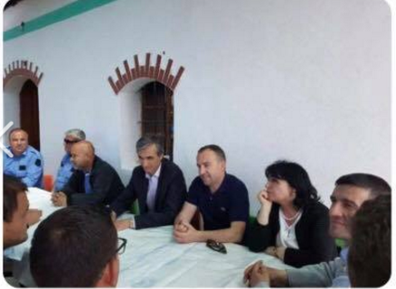 FOTO/ Ish-Kryeministri denoncon: Polici e politizuar, ja si prezantohen kandidatët e PS