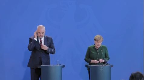 DEKLARATA E PLOTË E MERKEL/Gjermania: Vettingu NUK është kushti i vetëm