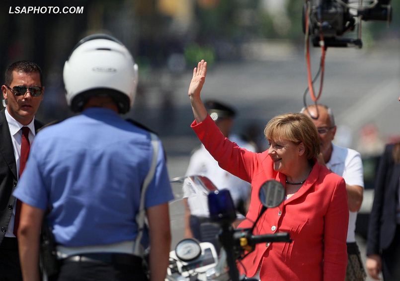 “Është paradoks!”