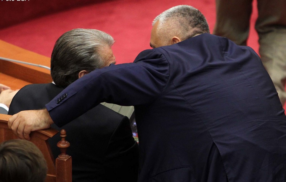 Prapaskenat e përjashtimit të Berishës/ Ilir Meta nuk merr pjesë në votim