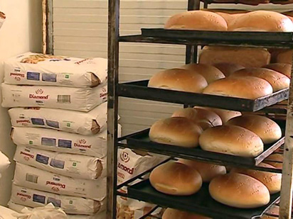 Problemet me importin, rritet çmimi i miellit, drejt rritjes çmimi i bukës