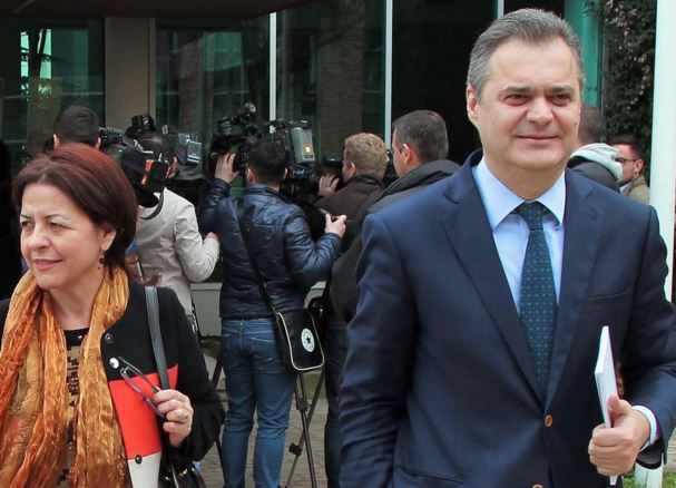 Mimoza Hafizi fton socialistët të bojkotojnë referendumin: Është farsë