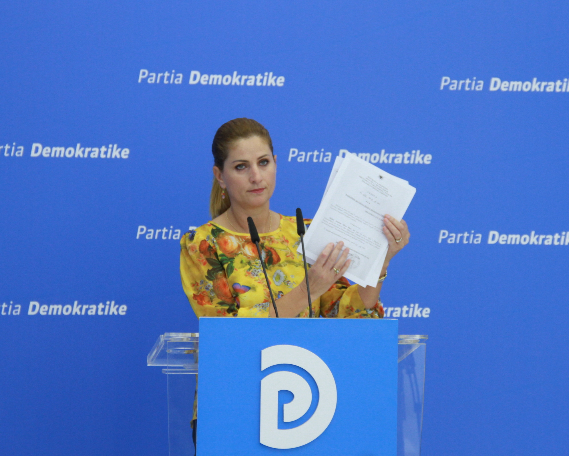 Anastas Meçi, ndihmësi i ngushtë i Saimir Tahirit, përjashtuar dy herë nga policia