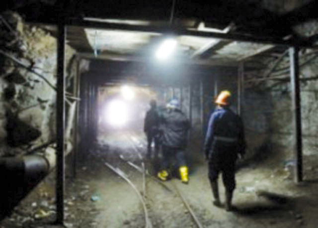 Bulqizë, e zë masivi i dheut, humb jetën një tjetër minator