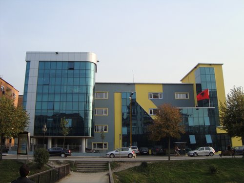 Reagon Ministria e Shëndetësisë për vdekjen e 35-vjeçares shtatzënë dhe foshnjes