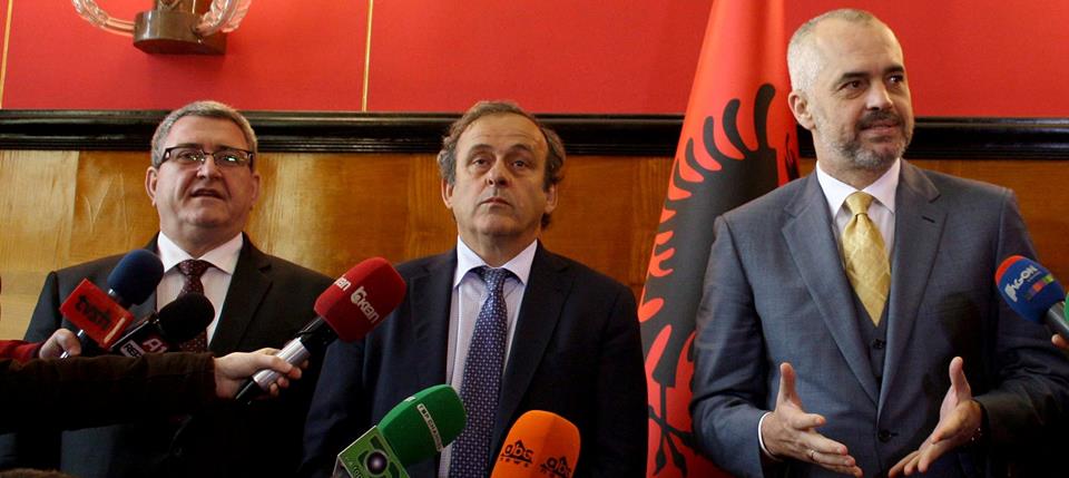 Mishel Platini, në krye të FIFA?