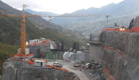 SHKRESA/ Gramsh, pushohen nga puna 250 punëtorë të HEC Moglicë