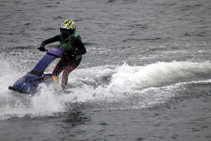 Turisti belg rrëfen rrethanat e aksidentit me motor uji në Velipojë