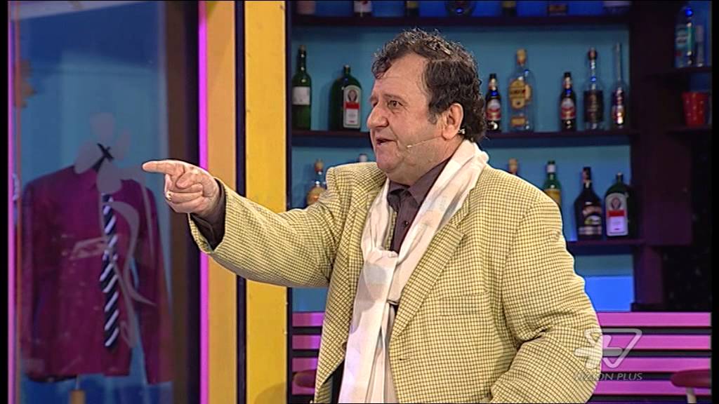 Aktori i humorit Muharrem Hoxha, merr “Mjeshtër i Madh” nga Presidenti Nishani