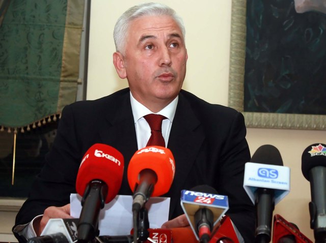 SKANDAL & DENONCIM/ Nasip Naço për hatër të krushkut ndërseu CEZ-in kundër biznesmenit