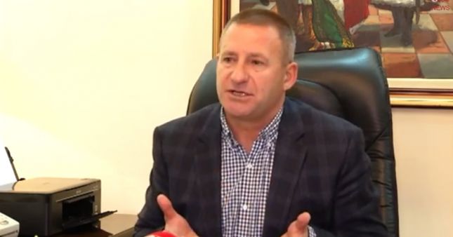 Nard Ndoka: Në Parlament ka edhe gra-deputete me probleme…