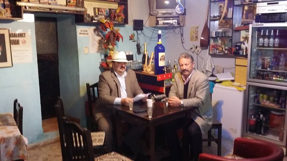 Vëllezërit Lleshi këngë kundër qeverisë, 3 milionë lekë gjobë