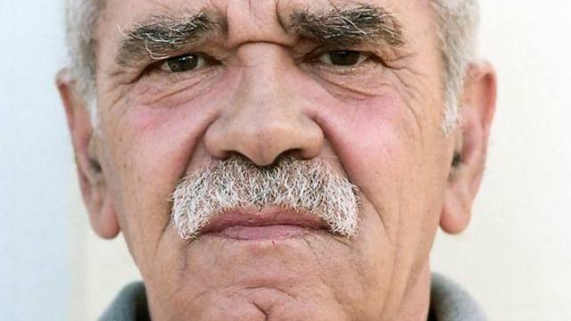 Tiranë, policia gjobit aktorin Robert Ndrenika