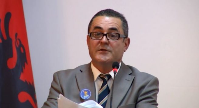 Gazetari Nebil Çika, tani kryetar i Shoqatës Antikomuniste e Ish-të Përndjekurve Politikë