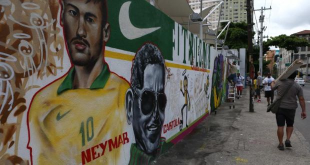 Brazil, ylli i futbollit Neymar kapet duke vjedhur