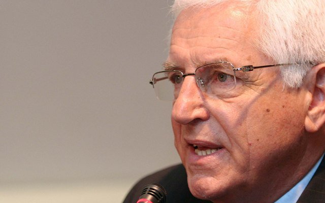 Nishani firmos lirimin e Neritan Cekës