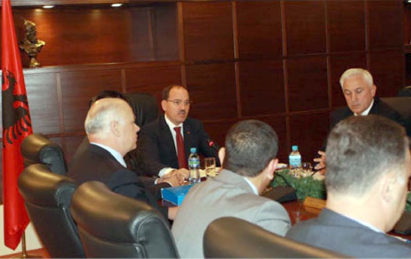 Fshehu pasurinë, KLD pezullon gjyqtarin Qani Hasa