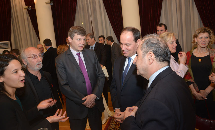 Nishani: Do fitojmë mbi terrorin, ne jemi të lirë!