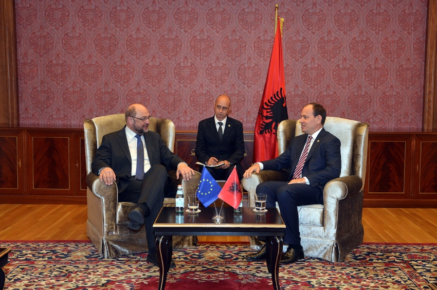 Presidenti Nishani: Anëtarësimi në BE, e vetmja alternativë për Shqipërinë