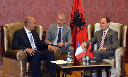 Nishani  – Desir: Të nevojshme rezultatet në reformën e drejtësisë dhe luftën kundër krimit dhe korrupsionit