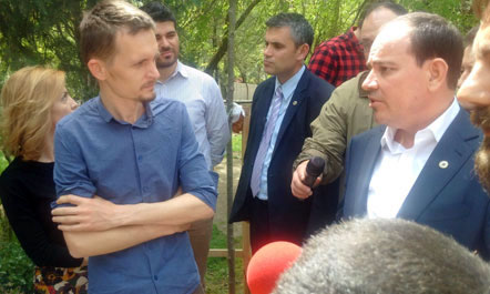 Nishani: Vandalizëm te Parku i Liqenit, akuzat me fjalor rrugaçësh nga persona që nuk njohin shtetin