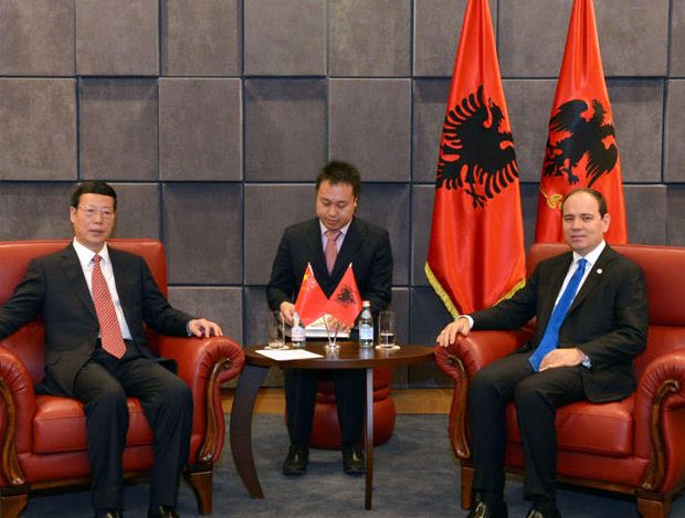 Nishani me Zv/Kryeministrin e Parë të Kinës, Zhang Gaoli, kërkon njohjen e Kosovës nga Kina