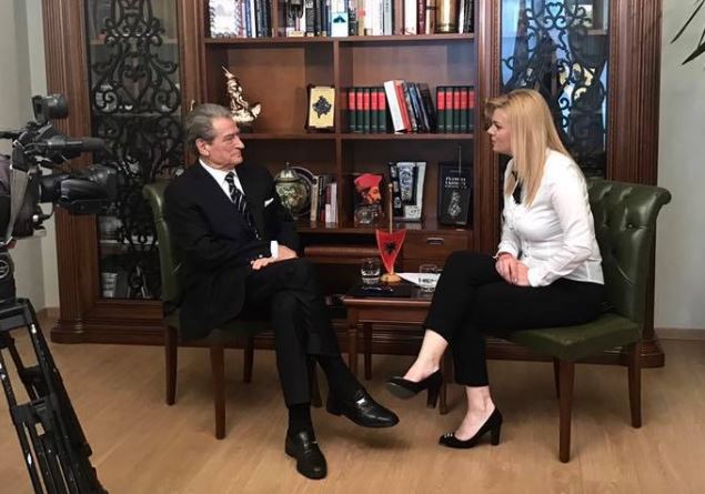 Berisha komenton kundërshtimet e Selamit, Bregut dhe Topallit, Rama shkruan komente me pseudonim në FB tim