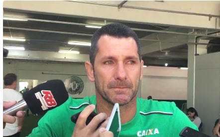 RRËFIMI/”Anuloi fluturimin në momentin e fundit, portieri i skuadrës braziliane: Çdo gjë e ka një arsye në jetë”