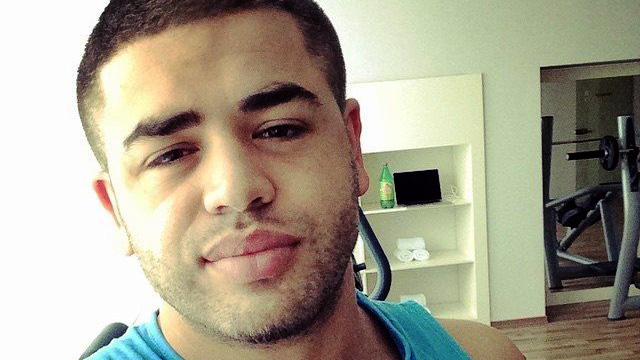 Durrës, policia shoqëron reperin Noizy