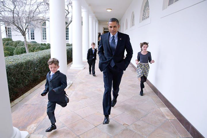 FOTO LAJM/ Edhe Obama i gëzohet 1 qershorit, festës së fëmijëve