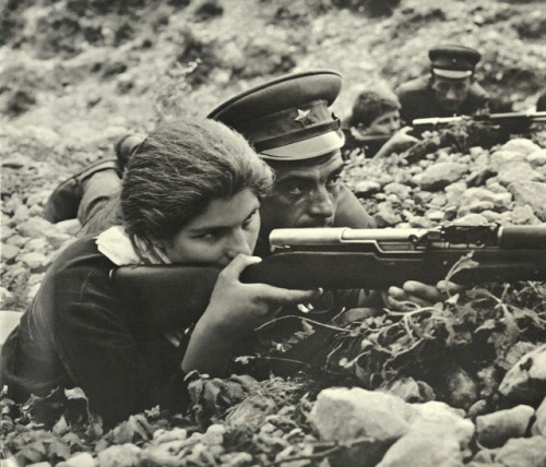 URDHËRI I LIRIMIT/ Oficeri, seks me ushtarët e repartit