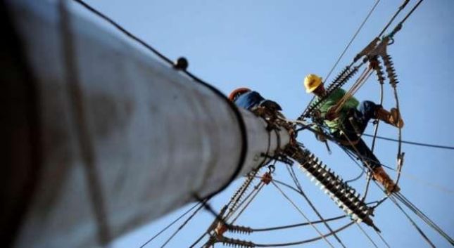 OSHEE: Nesër dhe pasnesër jugu i vendi pa drita. Ja ku do mungojë energjia