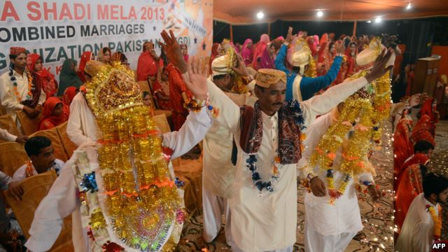 Pakistan, iu refuzua kërkesa për martesë, vret 10 të afërm