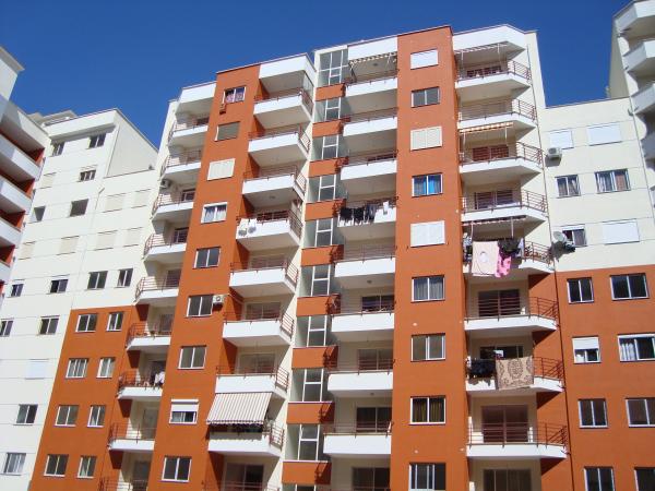 Ja tarifat dhe kuotat e pjesëmarrjes për administratorët e pallateve sipas zonave