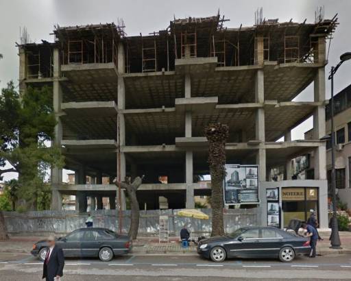 VLORË/ Kjo ngrehinë do shembet por ja sa shpërblehet