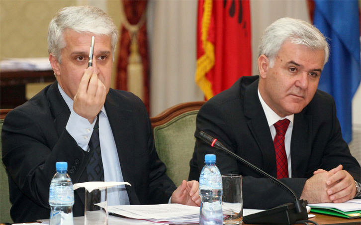 Kodi Penal, Xhafaj “kundër” – Majko “pro” Qeverisë