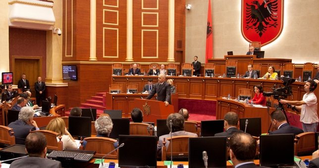 118 VOTA/ Parlamenti voton arrestimin Armando Prengës