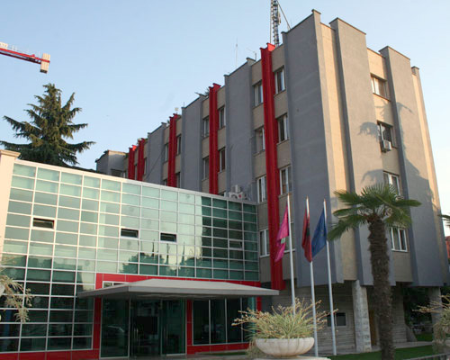 UPDATE/ Kandidaturat e PS-së, kryeministri Edi Rama takon Ilir Metën dhe deputetë të PS