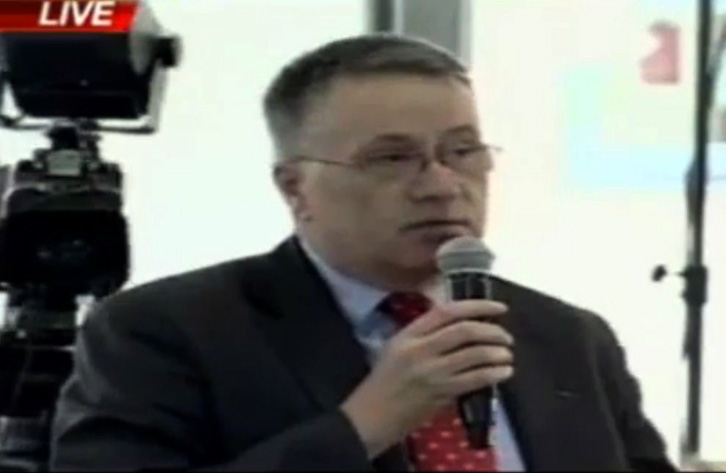 FORUMI/ Biznesmeni amerikan “ia përplas në fytyrë” Ramës: Me paketën tuaj fiskale hoqa 80 persona nga puna