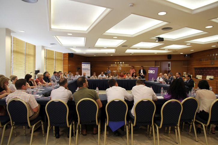 Programi për arsimin, PD premton: Dyfishim pagash për mësuesit, ja sa do të bëhen ato